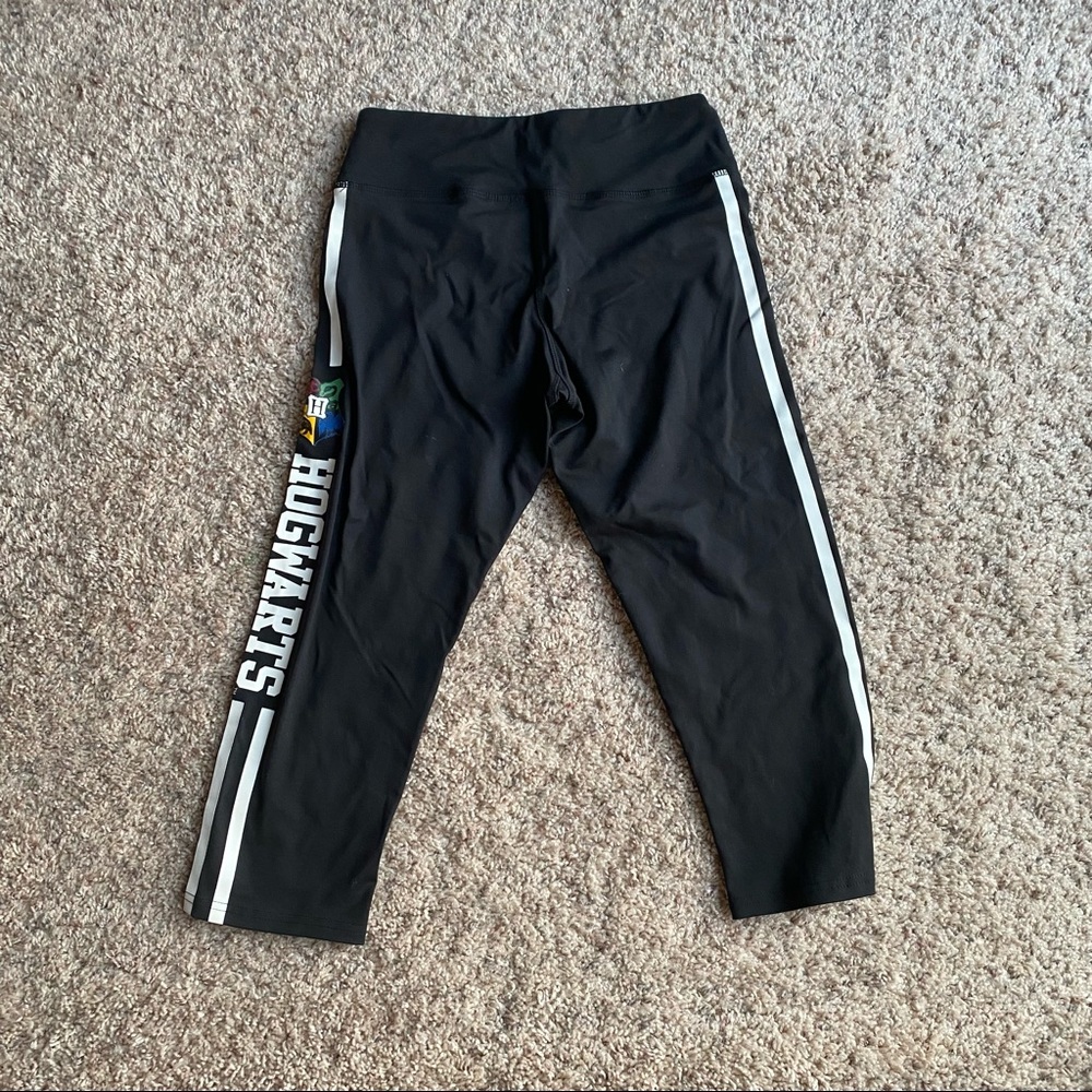 Hogwarts Capri Leggings